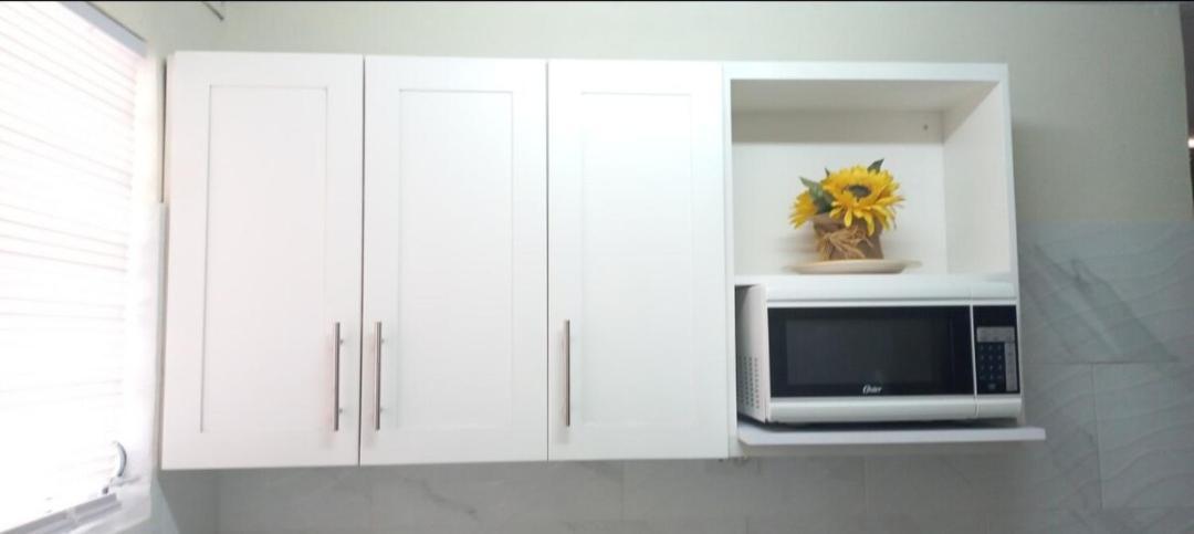 More Than Beauty Properties Leonards Quarto foto
